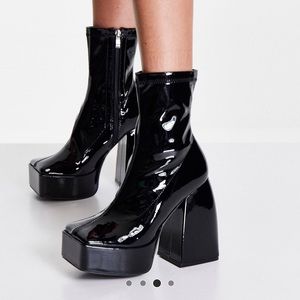 Public desire black patent platforms 9